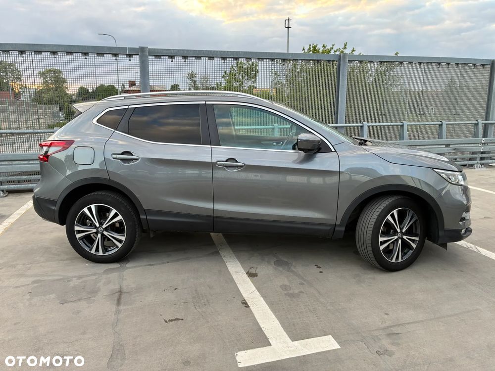 Nissan Qashqai 1.3 DIG-T N-Connecta - 7