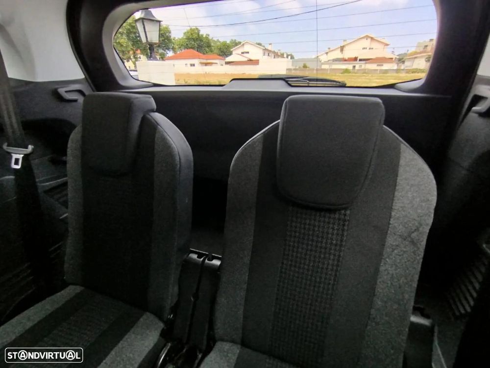 Peugeot 5008 BlueHDI 120 EAT6 Stop & Start Allure - 27