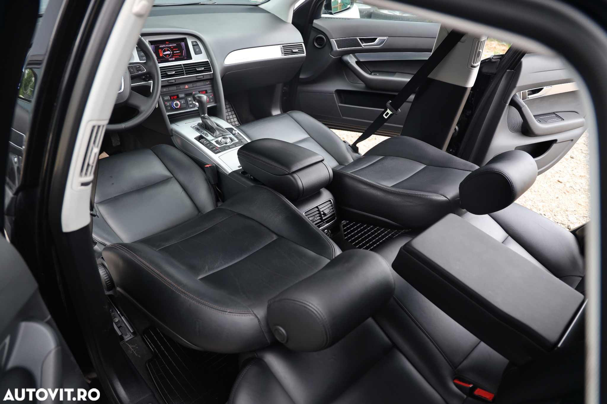Audi A6 Allroad - 18