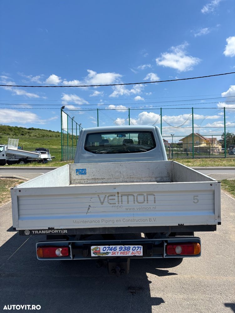 Volkswagen Transporter - 3