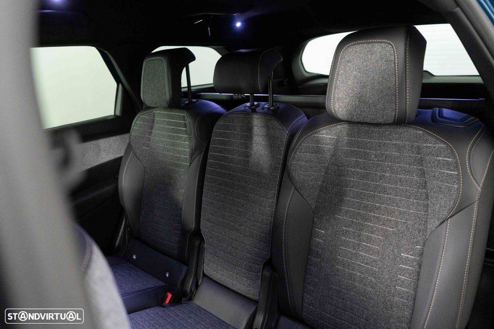 Peugeot 5008 1.2 Hybrid Allure e-DCS6 - 11