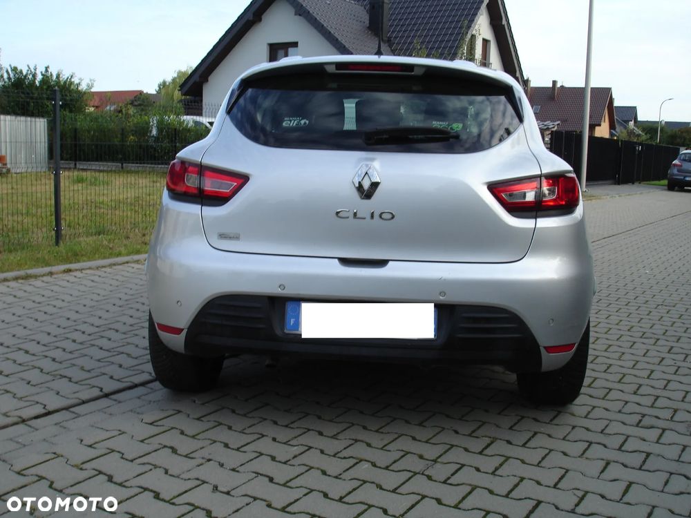 Renault Clio - 6
