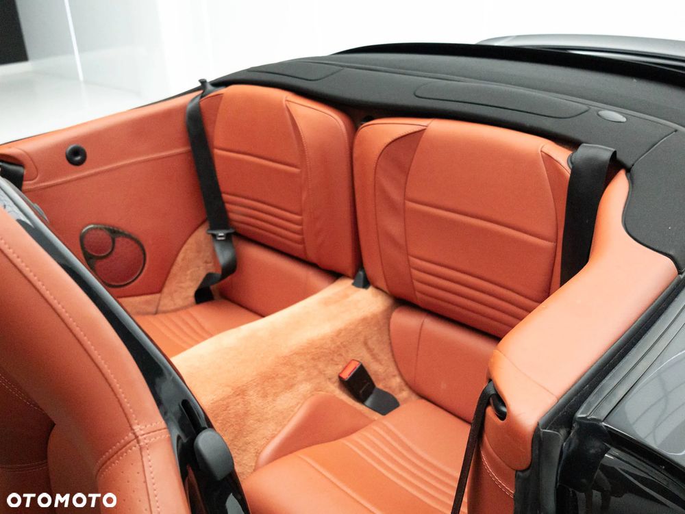 Porsche 911 - 39