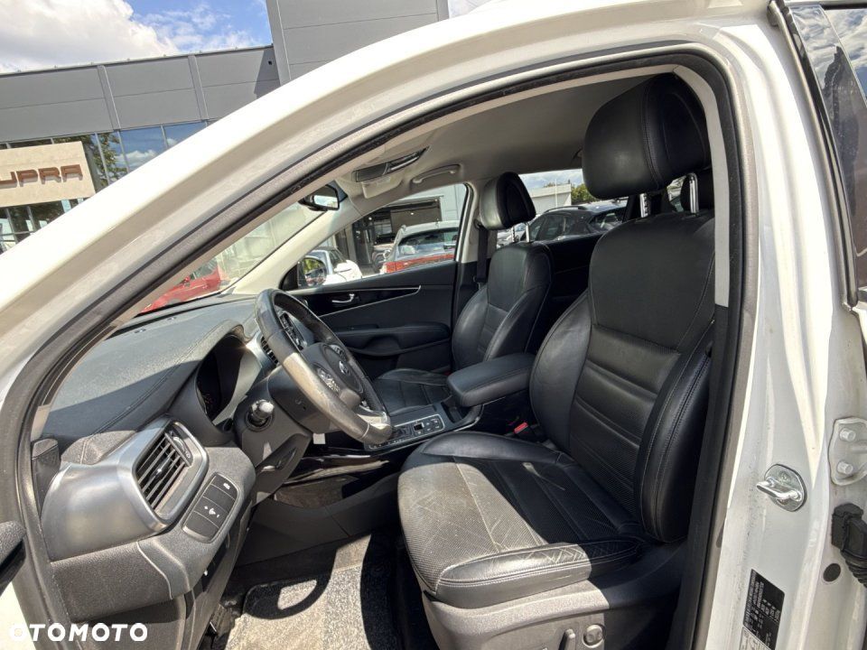 Kia Sorento - 11