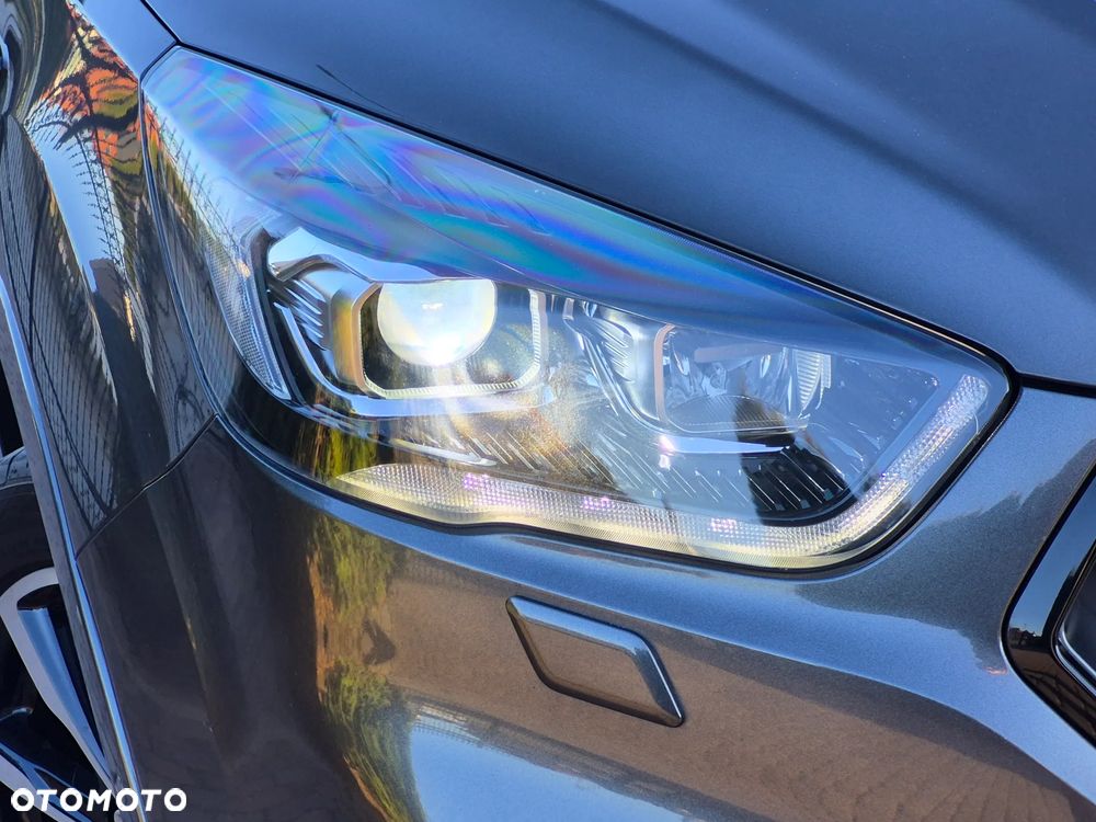 Ford Kuga 1.5 EcoBoost 2x4 ST-Line - 31