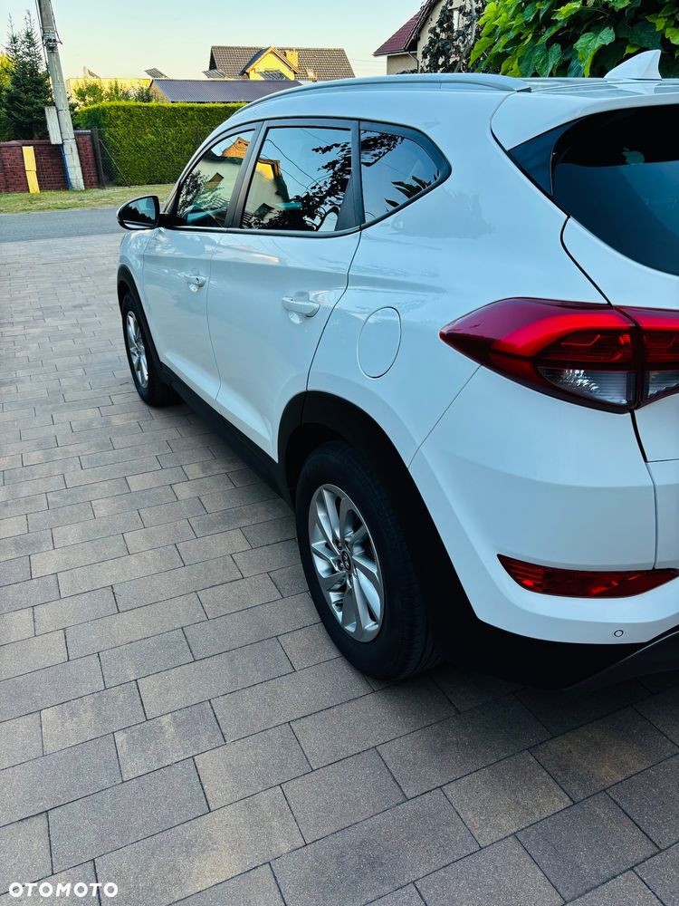 Hyundai Tucson 2.0 CRDi 4WD Automatik Style - 13