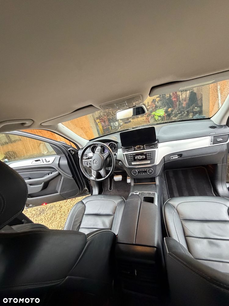 Mercedes-Benz ML 350 BlueTEC 4-Matic - 8