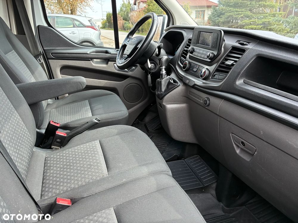 Ford Transit Custom - 23