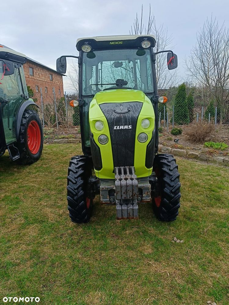 Claas Nexos - 17