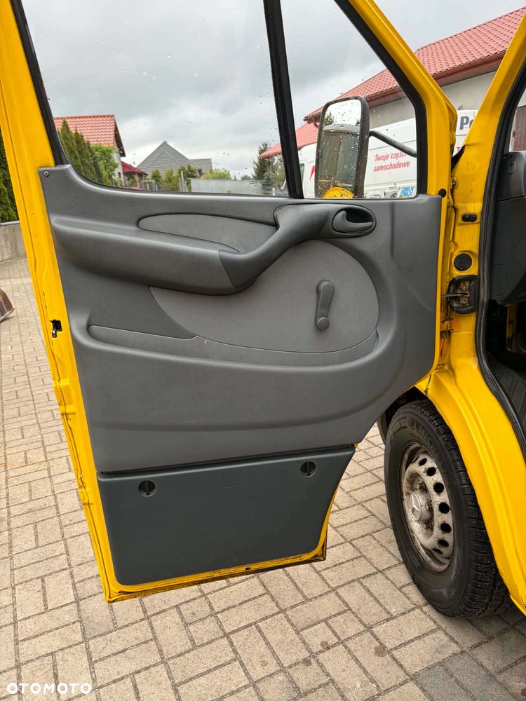 Mercedes-Benz Sprinter 308 CDI - 16