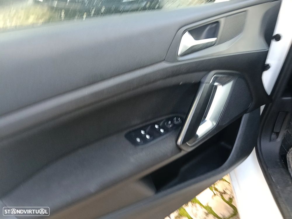 Peugeot 308 SW BlueHDi 120 Stop & Start Allure - 13