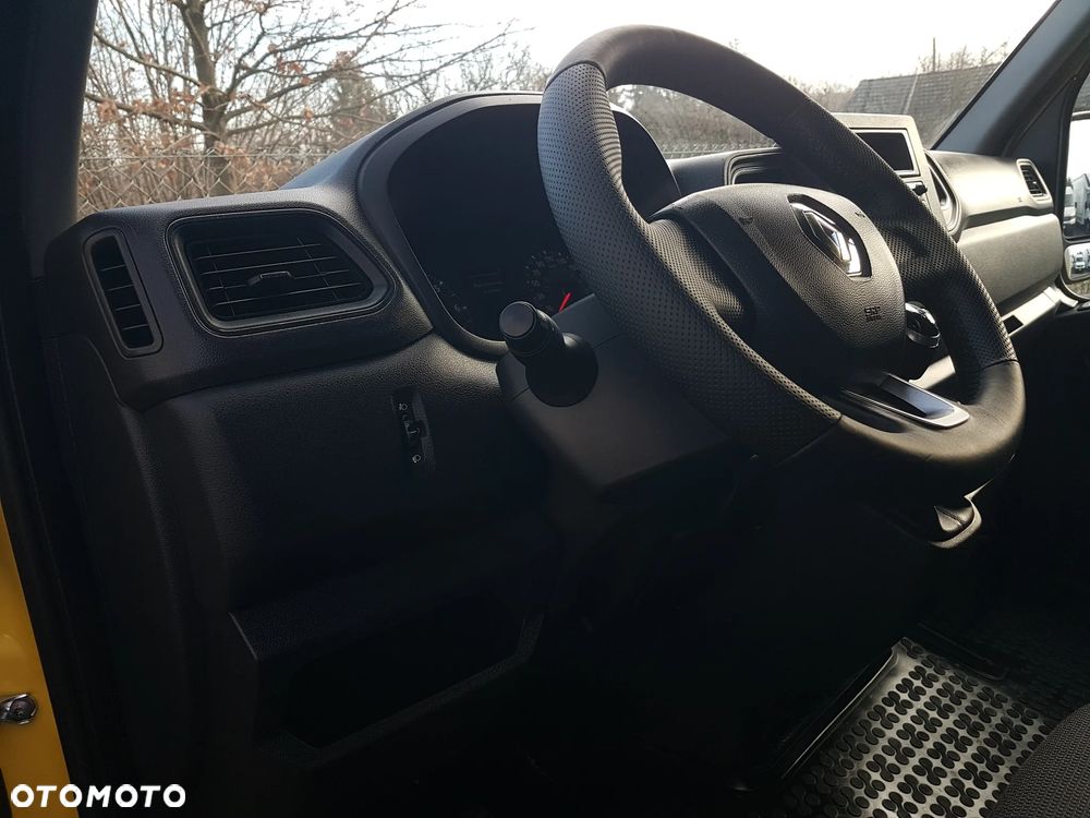 Renault MASTER KONTENER 8EP 4,23x2,25x2,25 KLIMA MANUAL KRAJOWY 6-BIEGÓW - 31