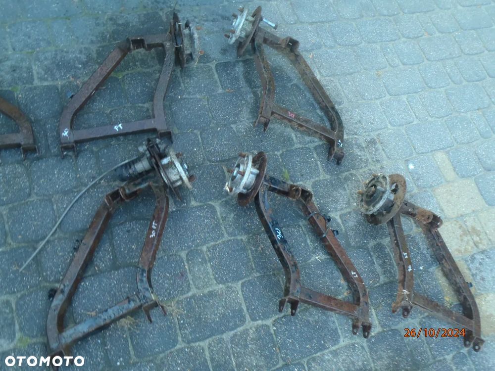 wahacz tył tylny piasta łożysko szpilki zawieszenie  aixam 400 500 721 741 751 city coupe crossline rooadline scouty crossover 500 gto jdm simpa albixia aleos abaca titane ligier prima optima 2 4 ambra nova x too x pro js rc bellier vario belliner atol vario opale divane erad spacia aurora tasso bingo grecav eke casalini ydea sulky m10 microcar jdue lyra virgo mc1 mc2 mgo chatenet barooder speedino ch26 ch30 ch32 ch39 ch40 ch56 ch46 - 1