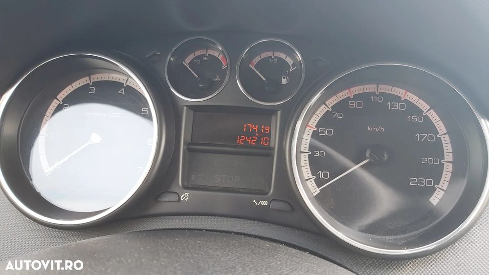 Peugeot 308 - 7