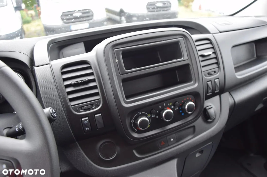 Renault TRAFIC ​*L2H1​*FULL LED​*2.0 BLUE DCI 120KM​*TEMPOMAT​*KLIMA​*7 - 14
