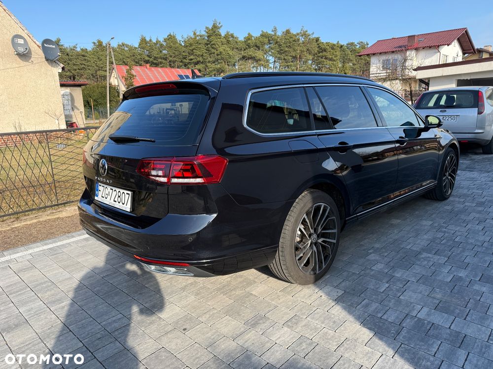 Volkswagen Passat 2.0 TDI Business DSG - 9