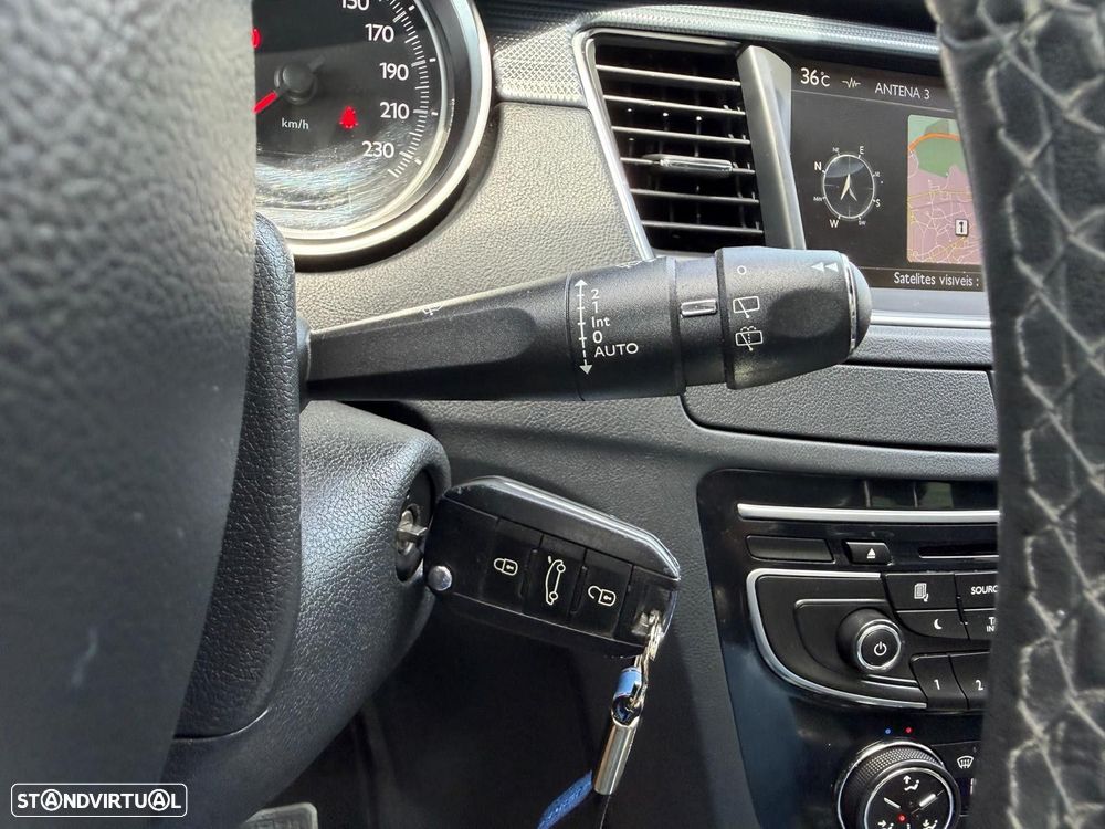 Peugeot 508 SW 1.6 e-HDi Allure - 22