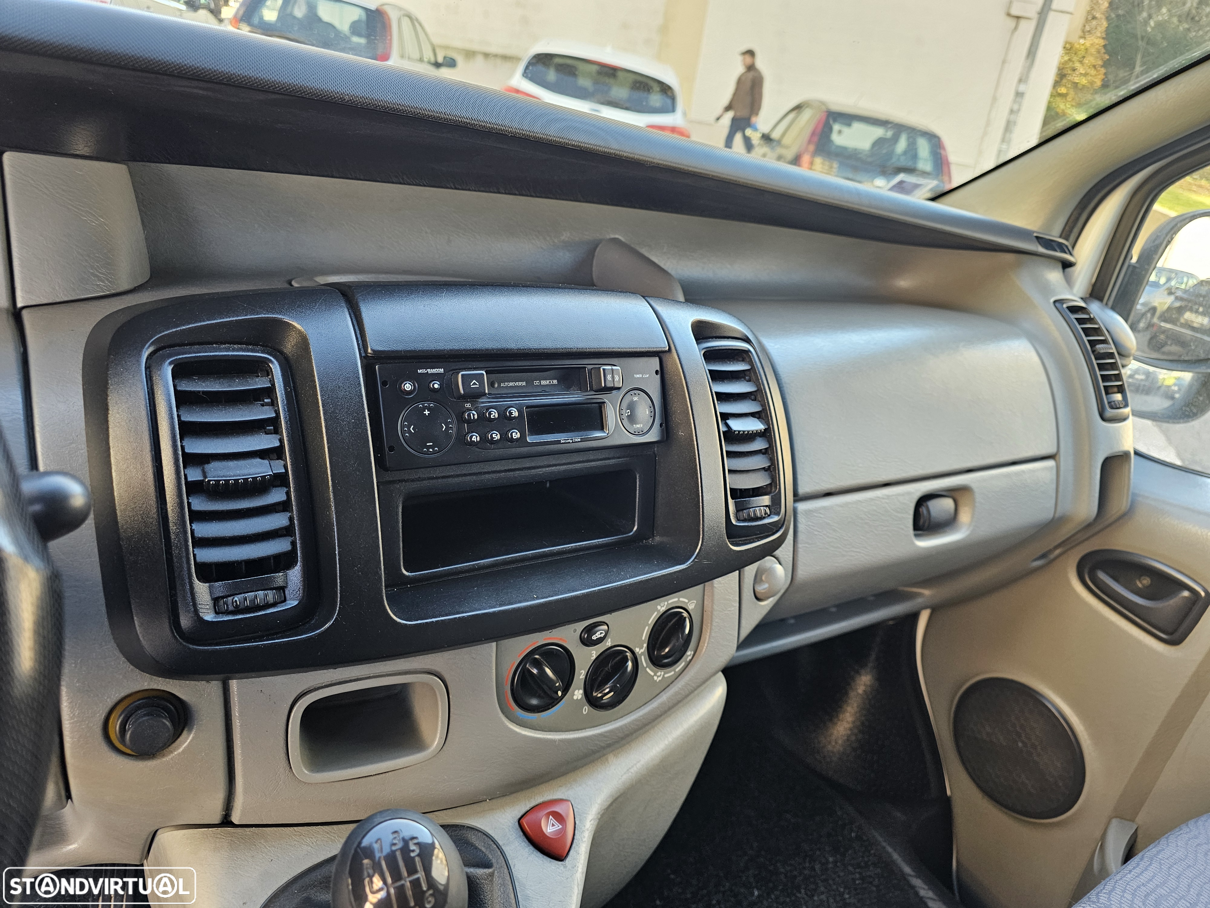 Renault trafic - 17