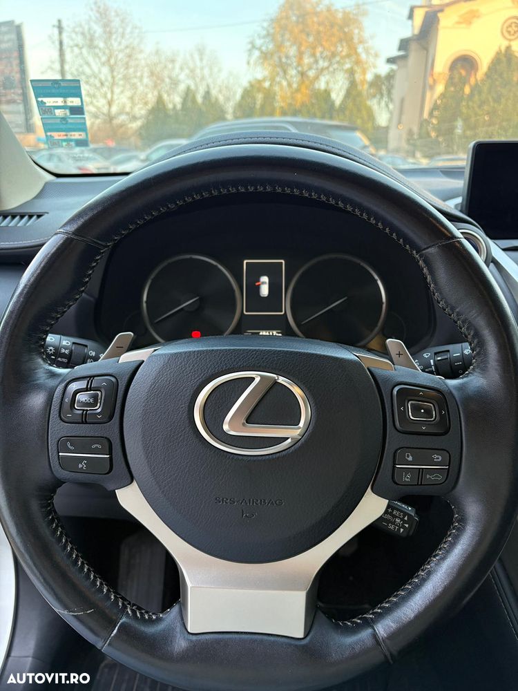 Lexus Seria NX 300h AWD Luxury - 17