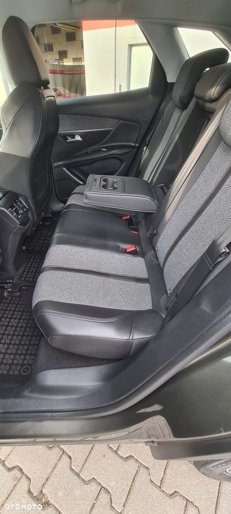 Peugeot 3008 - 15