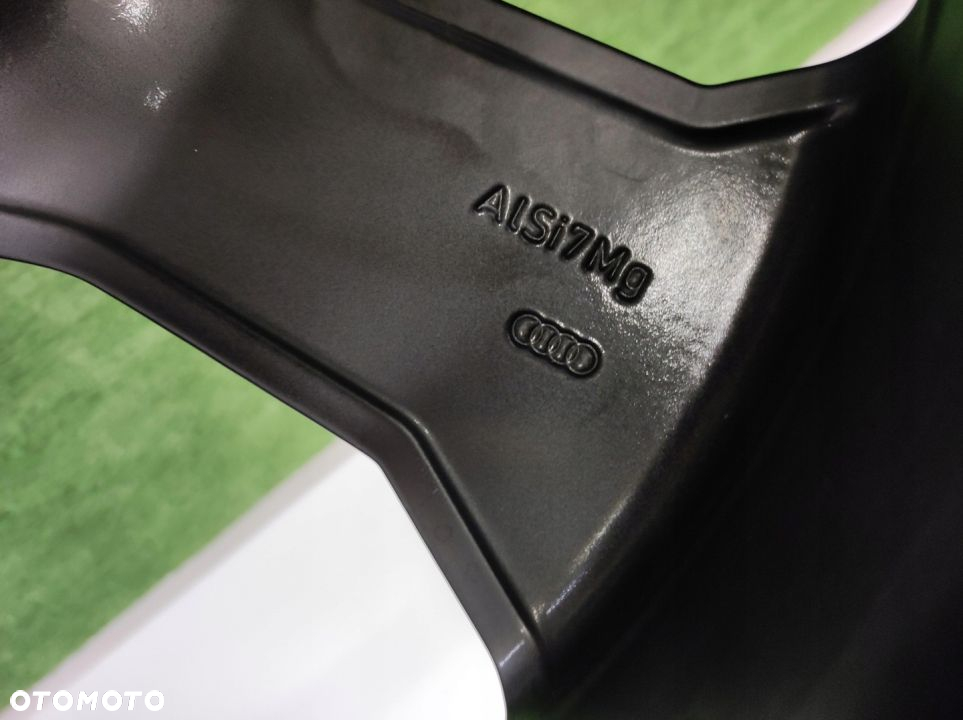 FELGA AUDI Q3 83A 7 x 19 ET43 83A071499 - 7