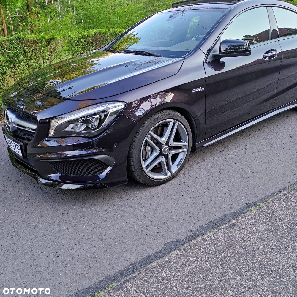 Mercedes-Benz CLA AMG 45 4-Matic - 9