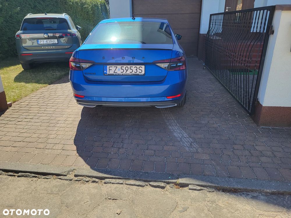 Skoda Superb 2.0 TSI Sportline DSG - 29