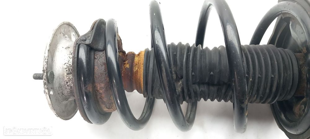 Amortecedor frente direito BMW X3 (E83) - 2