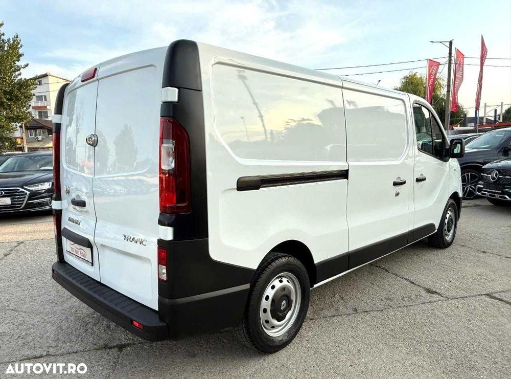 Renault TRAFIC L2H1 - 9