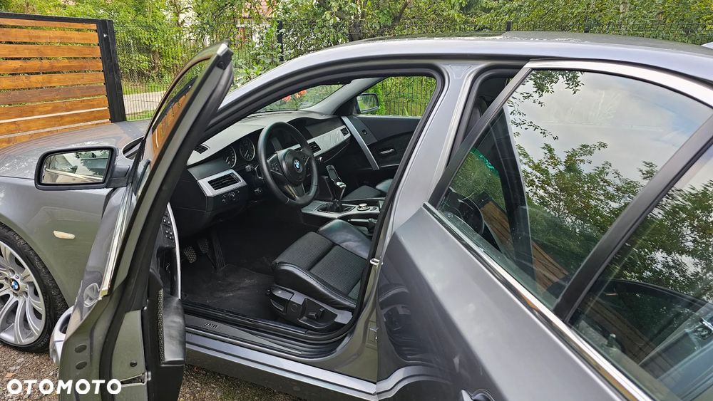 BMW Seria 5 - 13