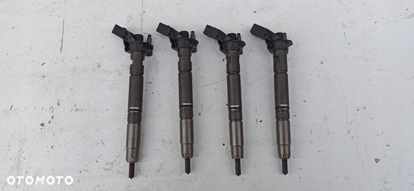 AUDI VW 3.0 TDI DEW DEWB WTRYSK WTRYSKIWACZ 059130277FB 0445118015