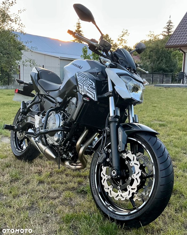 Kawasaki Z 650 - 5