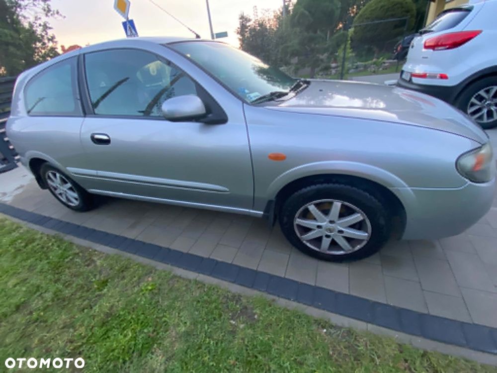 Nissan Almera - 4