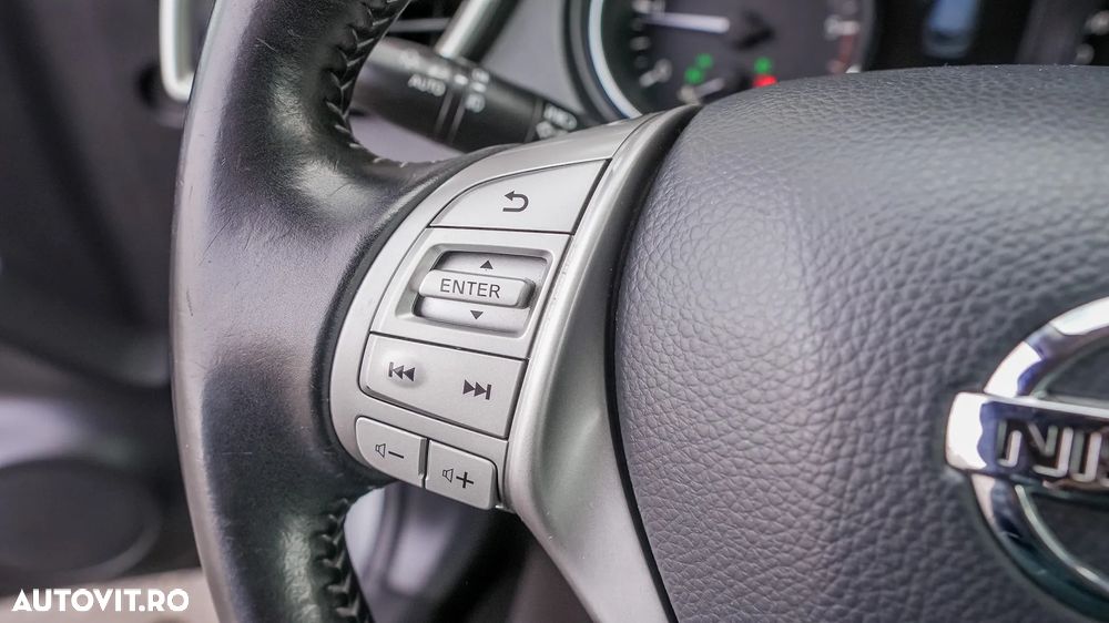 Nissan Qashqai 1.5 DCI ACENTA - 17