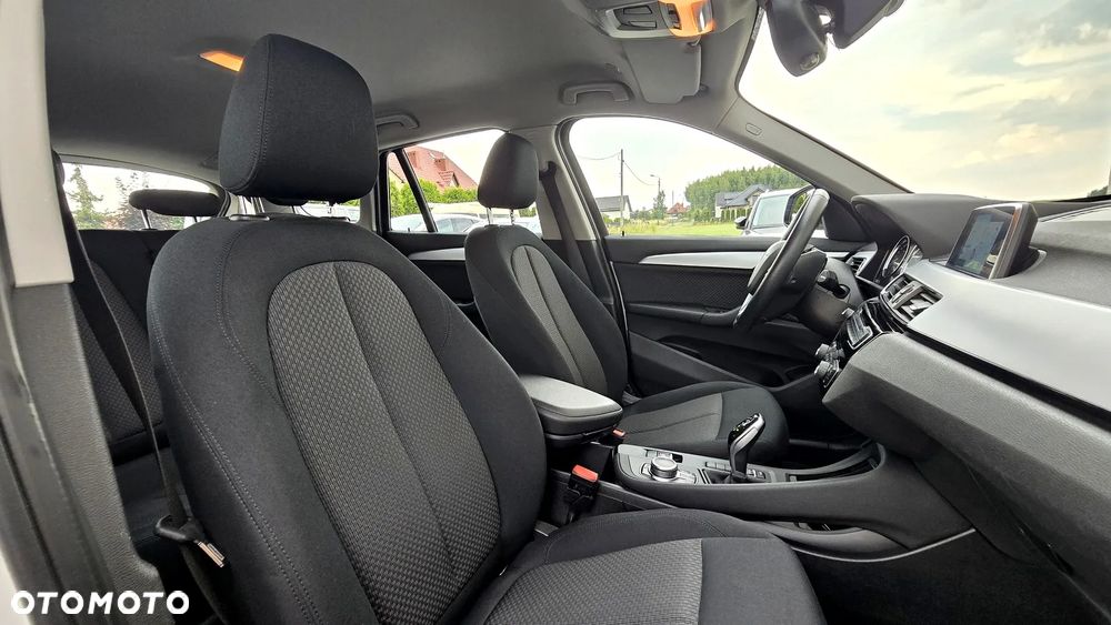 BMW X1 sDrive18i Business Edition - 28