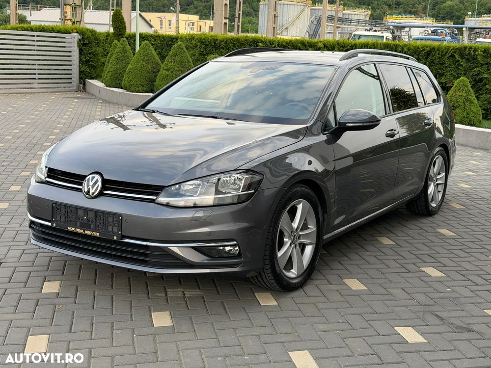 Volkswagen Golf 1.6 TDI SCR Comfortline - 8
