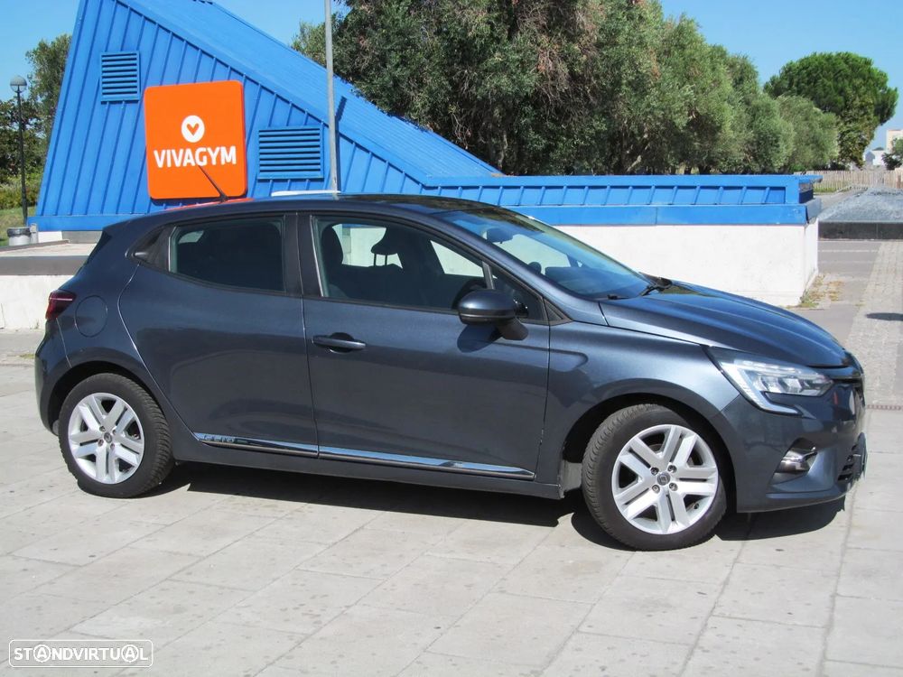 Renault Clio TCe 100 BUSINESS EDITION - 24