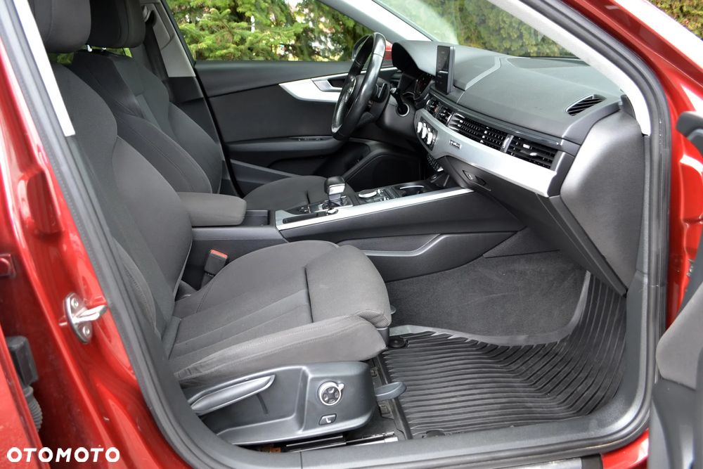 Audi A4 Avant - 22