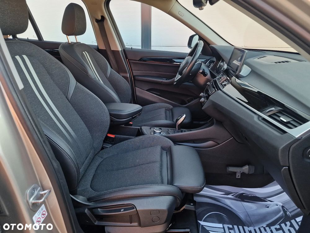 BMW X1 sDrive20i Advantage sport - 24