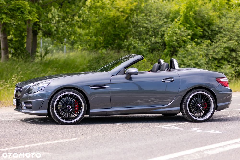Mercedes-Benz SLK 250 CGI - 2