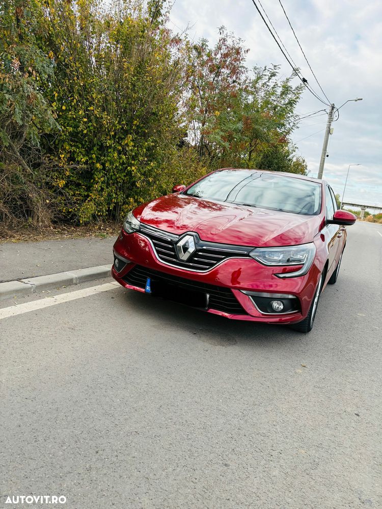 Renault Megane 2018 photo 4
