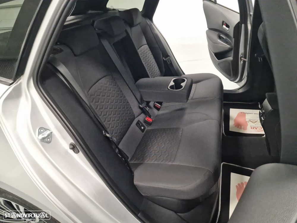 Toyota Corolla Touring Sports 1.8 Hybrid Comfort+P.Sport - 45