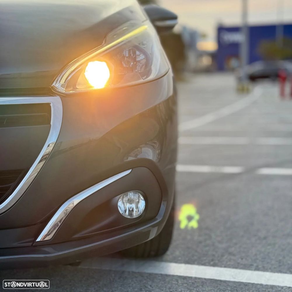 Peugeot 208 1.6 BlueHDi Active - 4