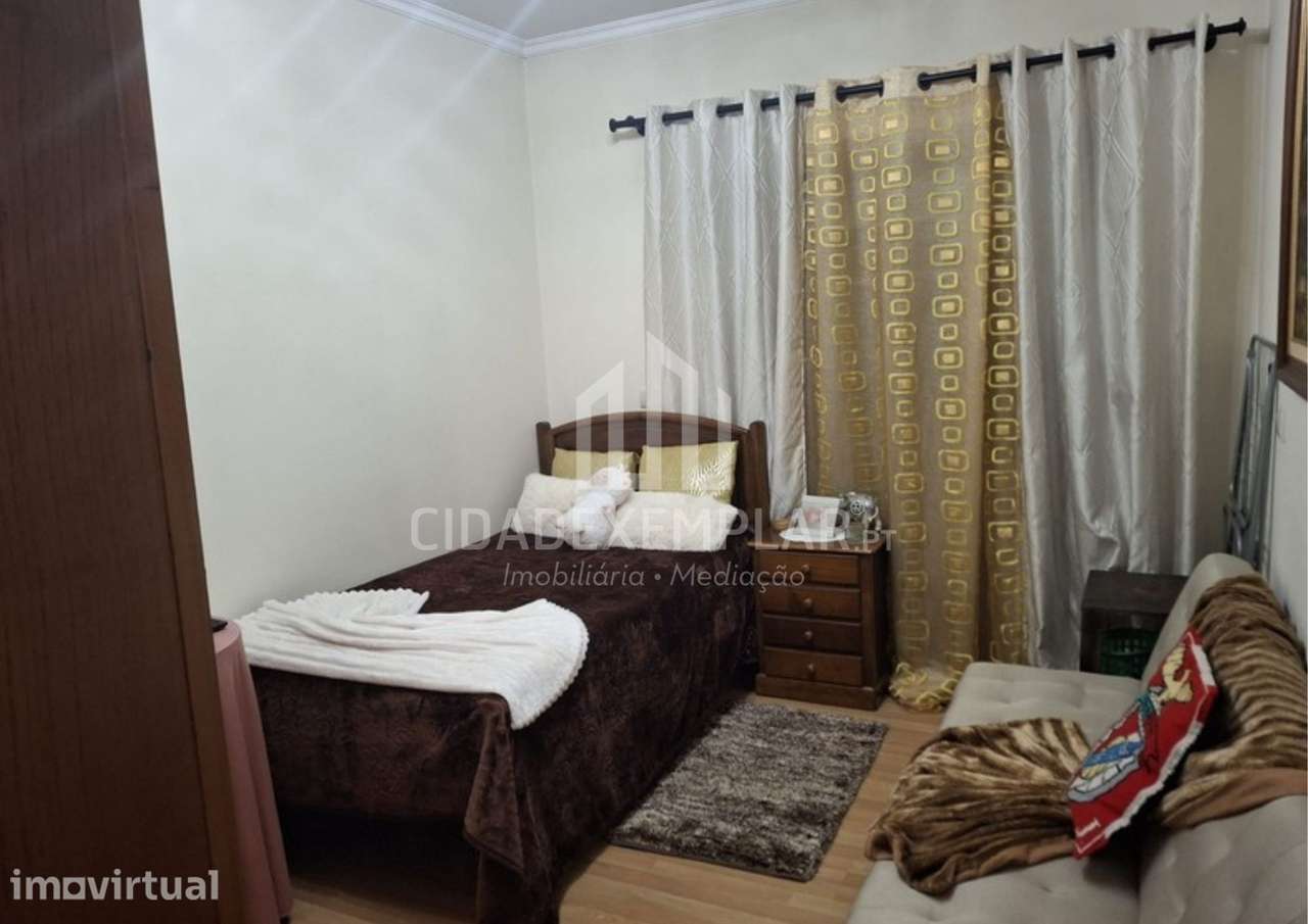 Apartamento T1+1 com Garagem – Excelente Oportunidade - Grande imagem: 3/7