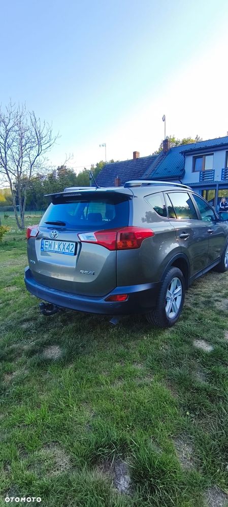 Toyota RAV4 2.0 D-4D Premium 4x2 - 21