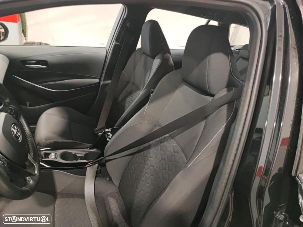 Toyota Corolla 1.8 Hybrid Comfort - 3