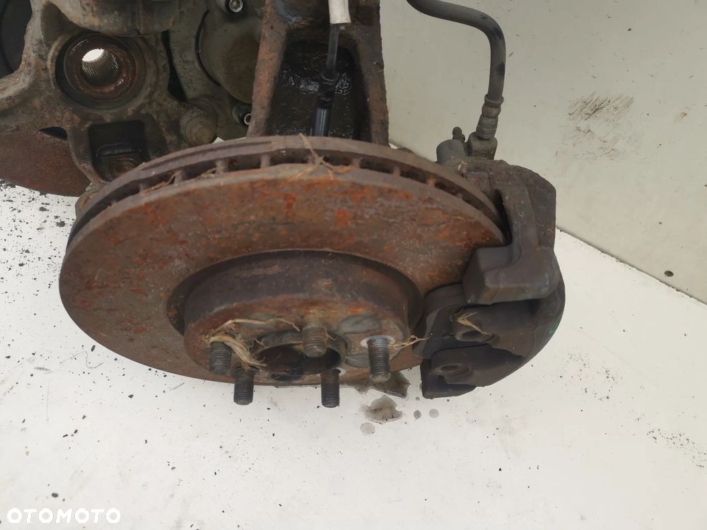 Piasta Zwrotnica Prawa  Lewa Przednia Ford GALAXY MK3 1.8TDCI - 3