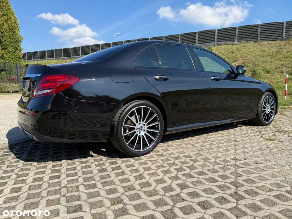 Mercedes-Benz Klasa E 220 d 9G-TRONIC AMG Line - 8