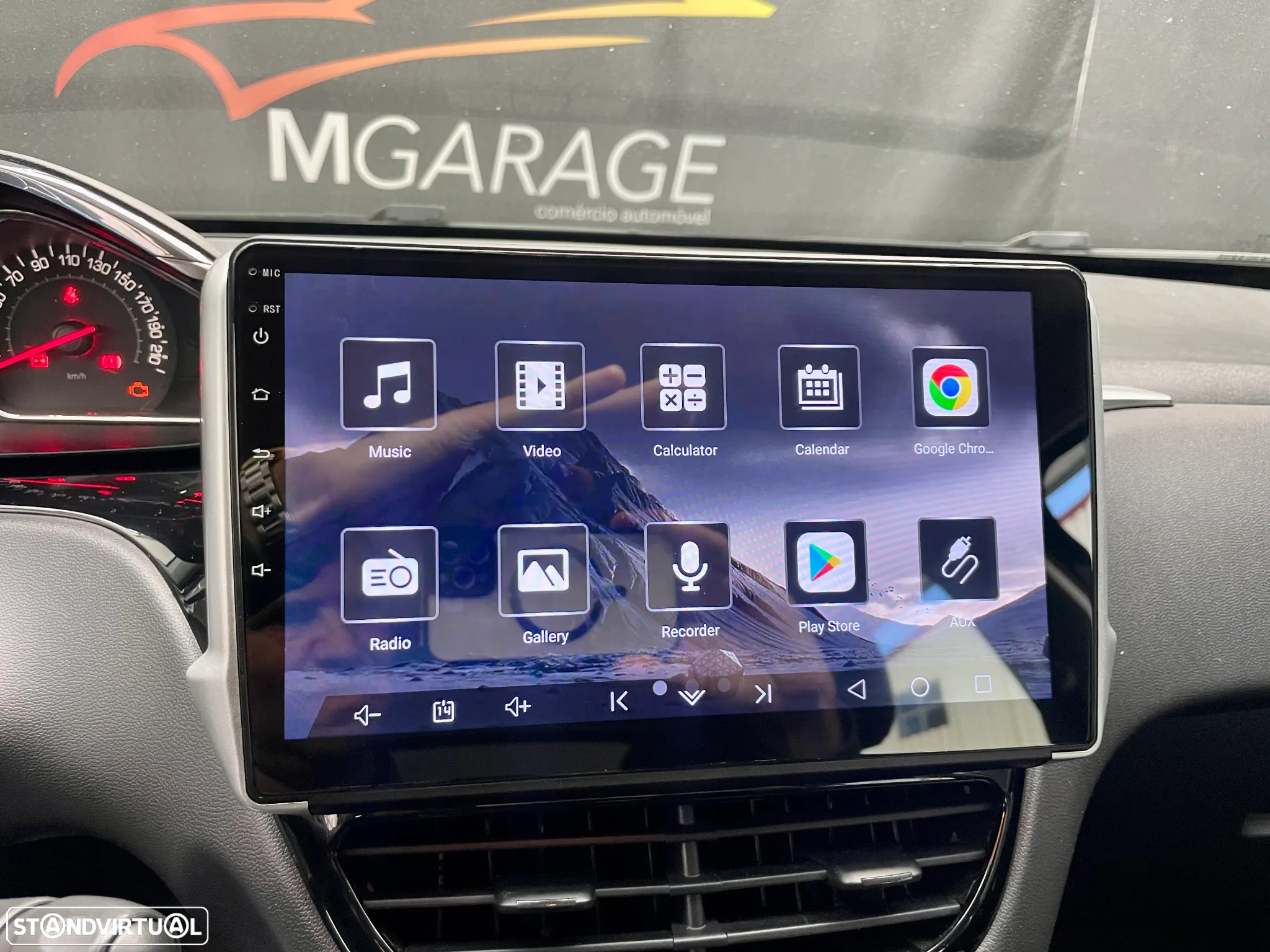 Peugeot 208 1.2 PureTech Style - 18