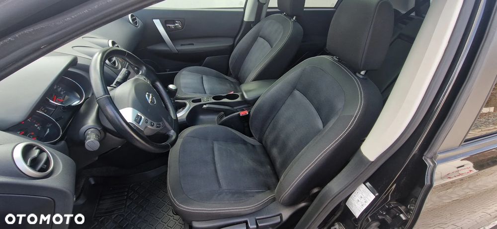 Nissan Qashqai 2.0 Tekna - 25